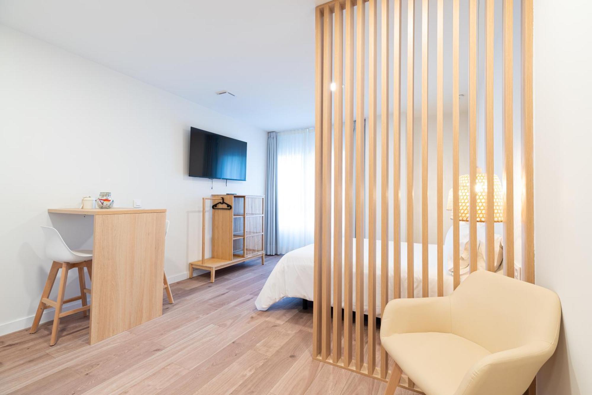 Apartamentos Turisticos Fatima, En El Centro De Vigo Exterior foto