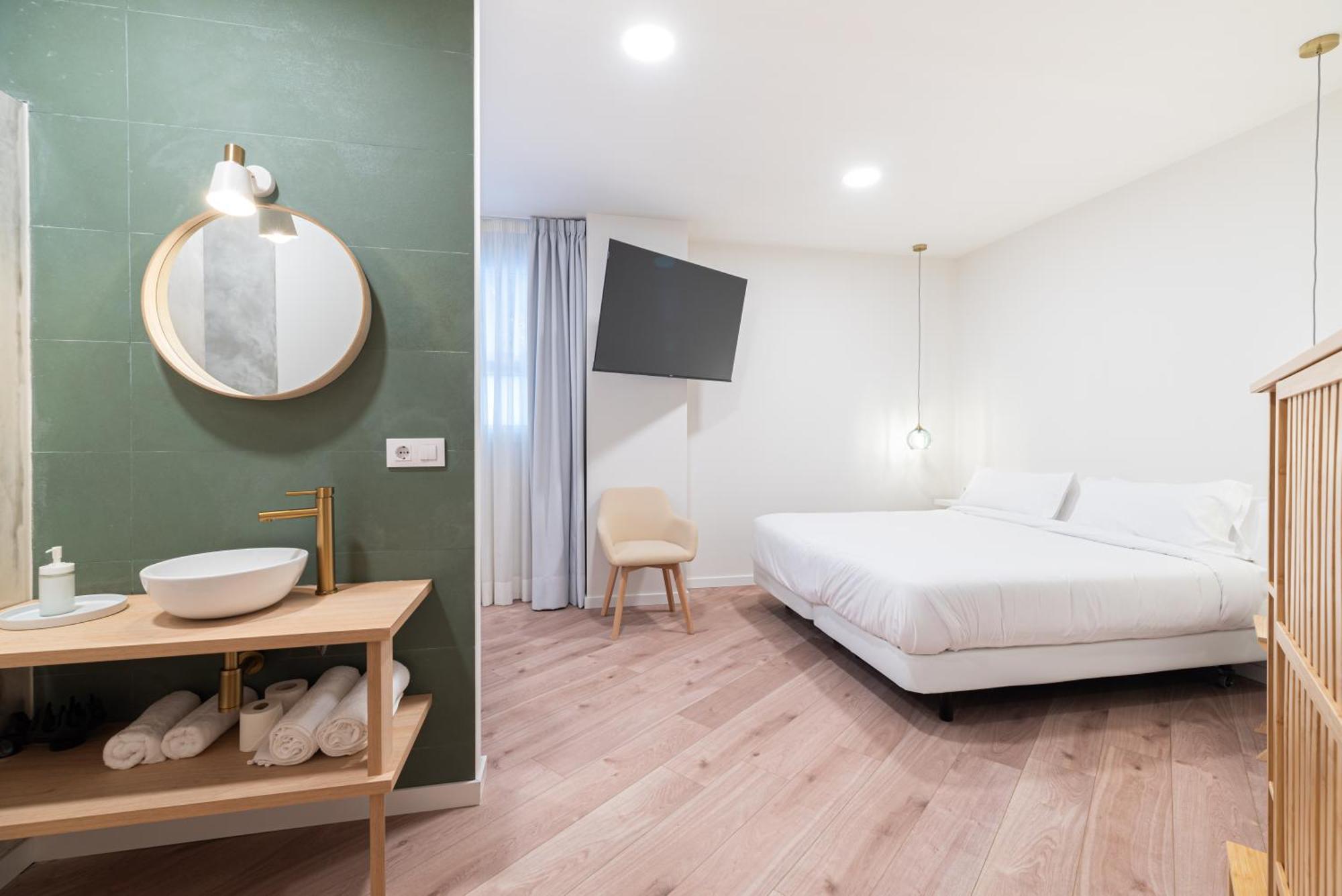 Apartamentos Turisticos Fatima, En El Centro De Vigo Exterior foto